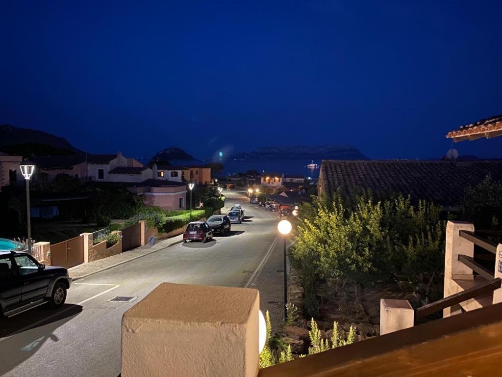 Blue Portrait House Apartment Golfo Aranci Luaran gambar